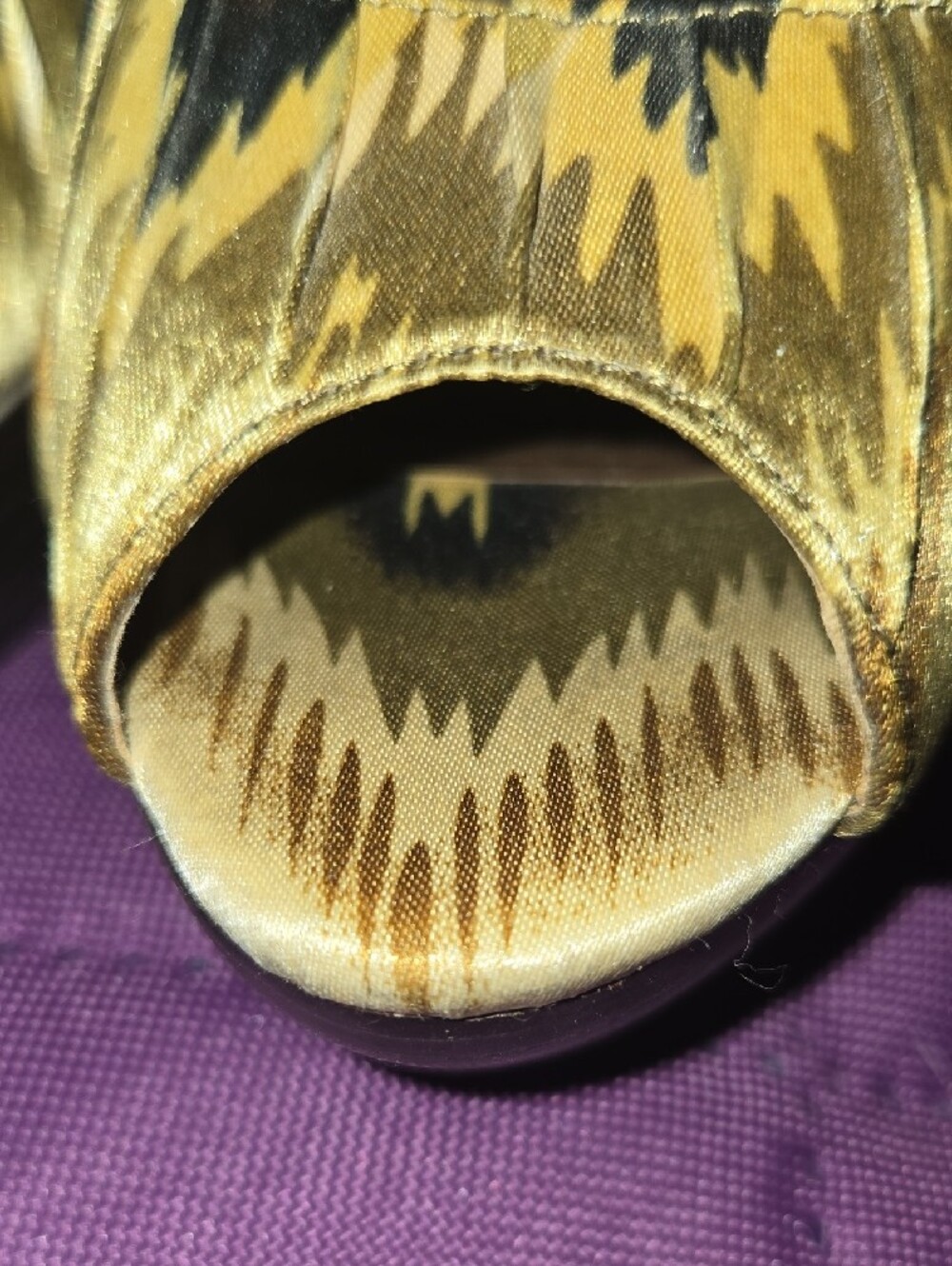 ALDO Yellow and Black Peep-Toe Heels - Picture 6 of 10
